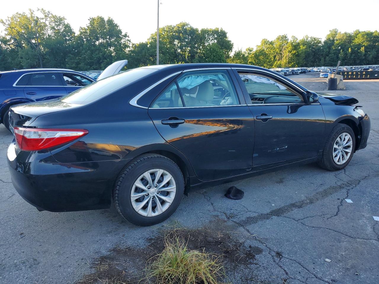 2016 TOYOTA CAMRY LE — снимка 3