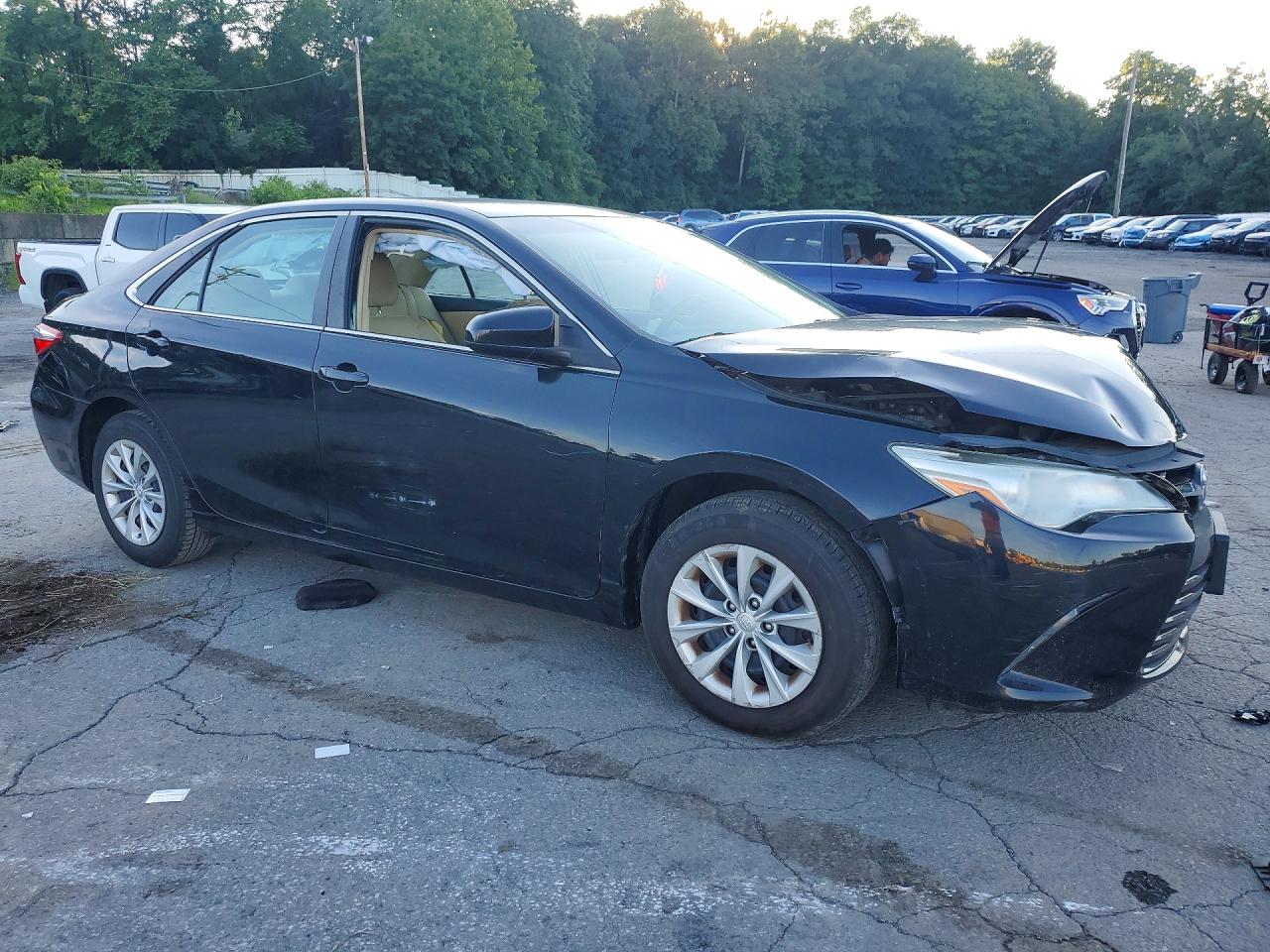 2016 TOYOTA CAMRY LE — снимка 4