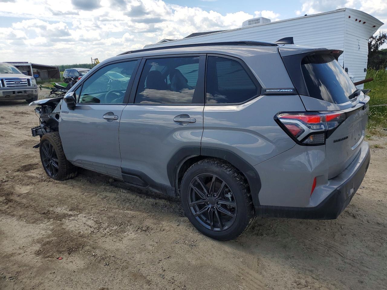 2025 SUBARU FORESTER — снимка 2