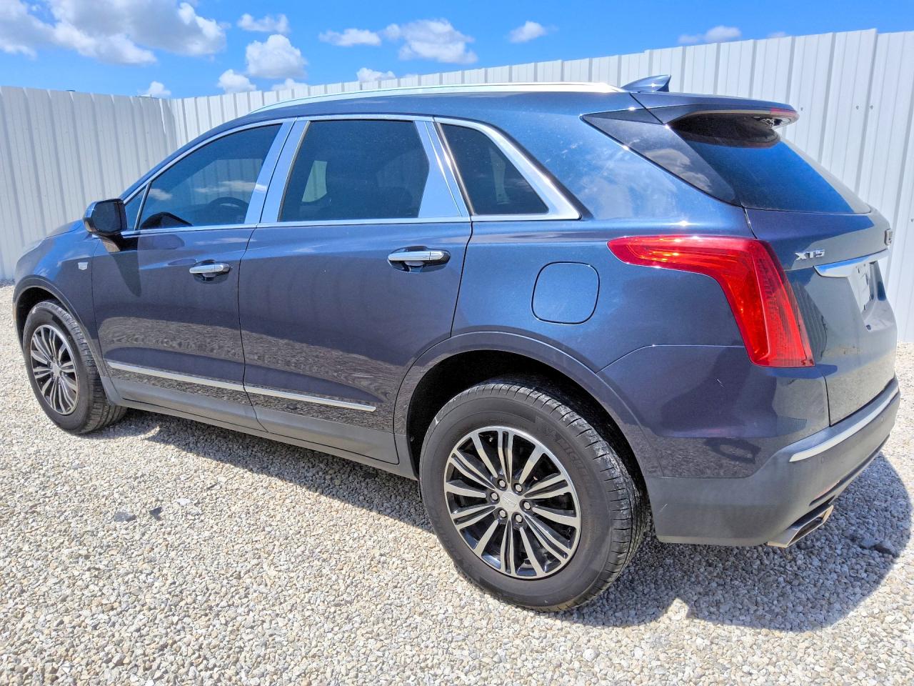 2018 CADILLAC XT5 — снимка 2
