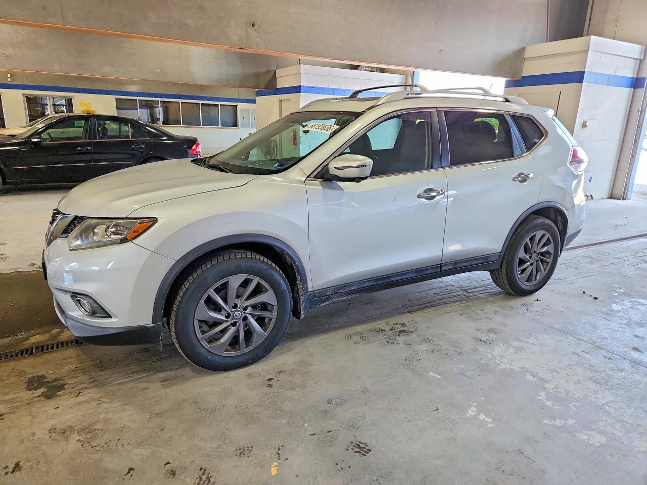 2016 NISSAN ROGUE SL