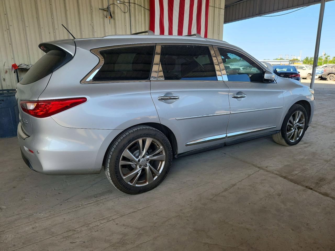 2013 INFINITI JX35 BASE — снимка 3