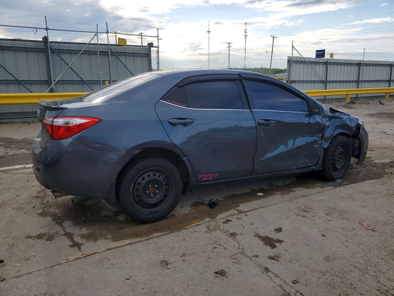 2015 TOYOTA COROLLA LE ECO PLUS — снимка 3