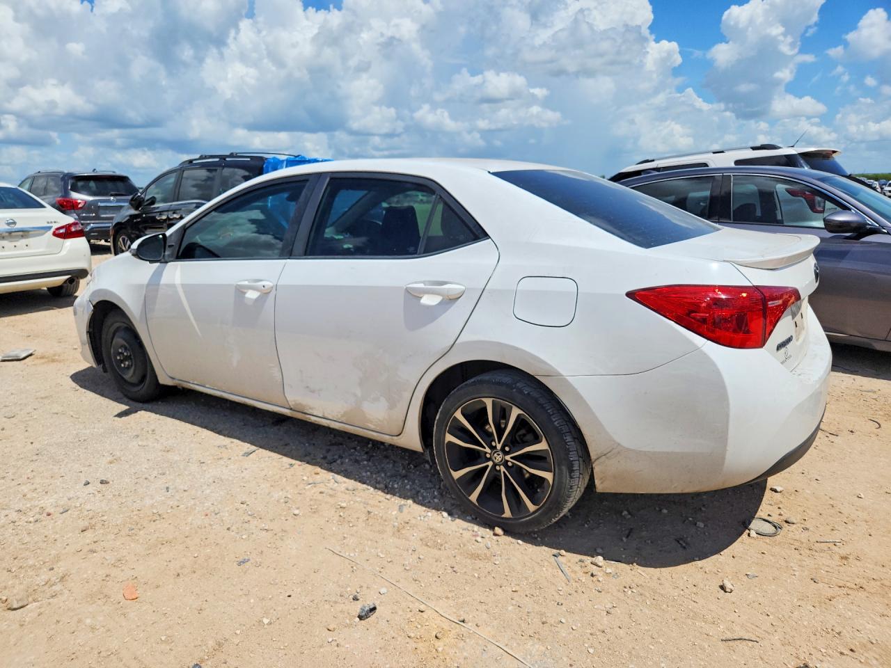 2018 TOYOTA COROLLA SE — снимка 2