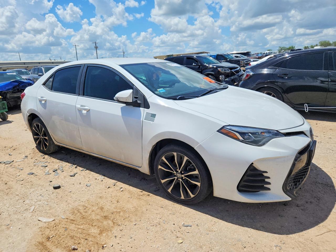 2018 TOYOTA COROLLA SE — снимка 4