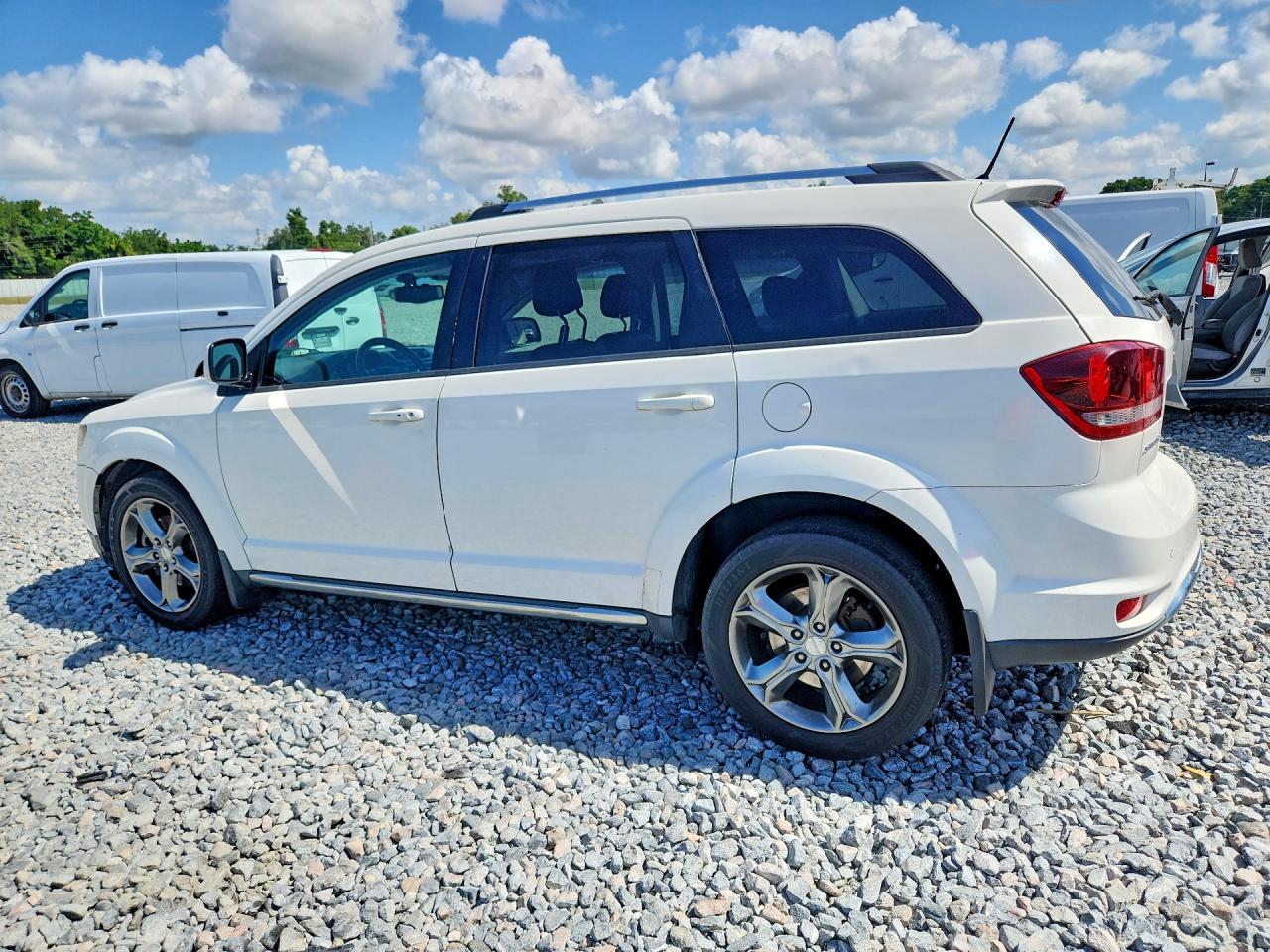 2016 DODGE JOURNEY CROSSROAD — снимка 2