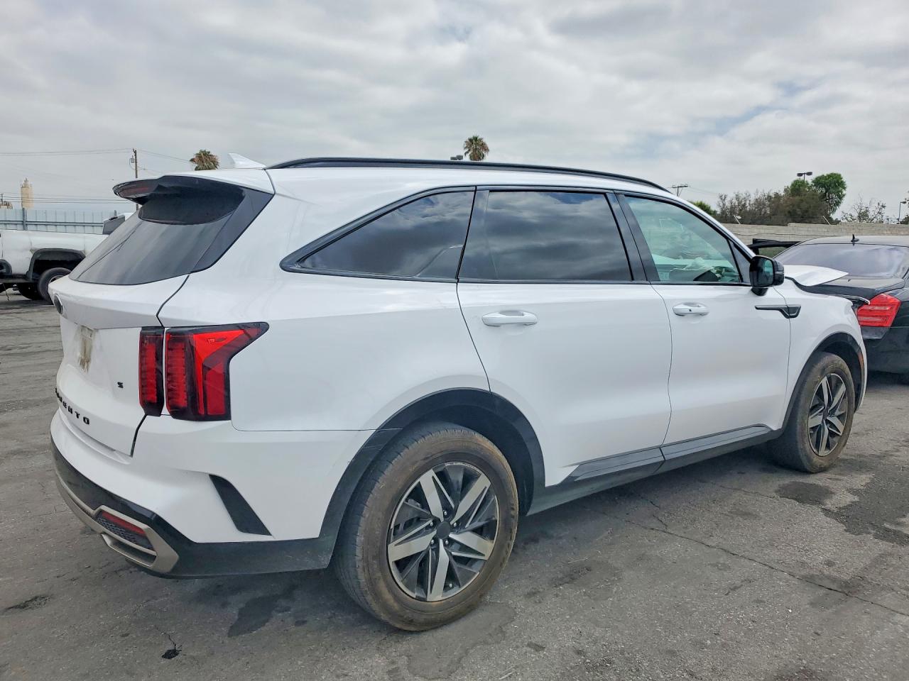 2021 KIA SORENTO S — снимка 3