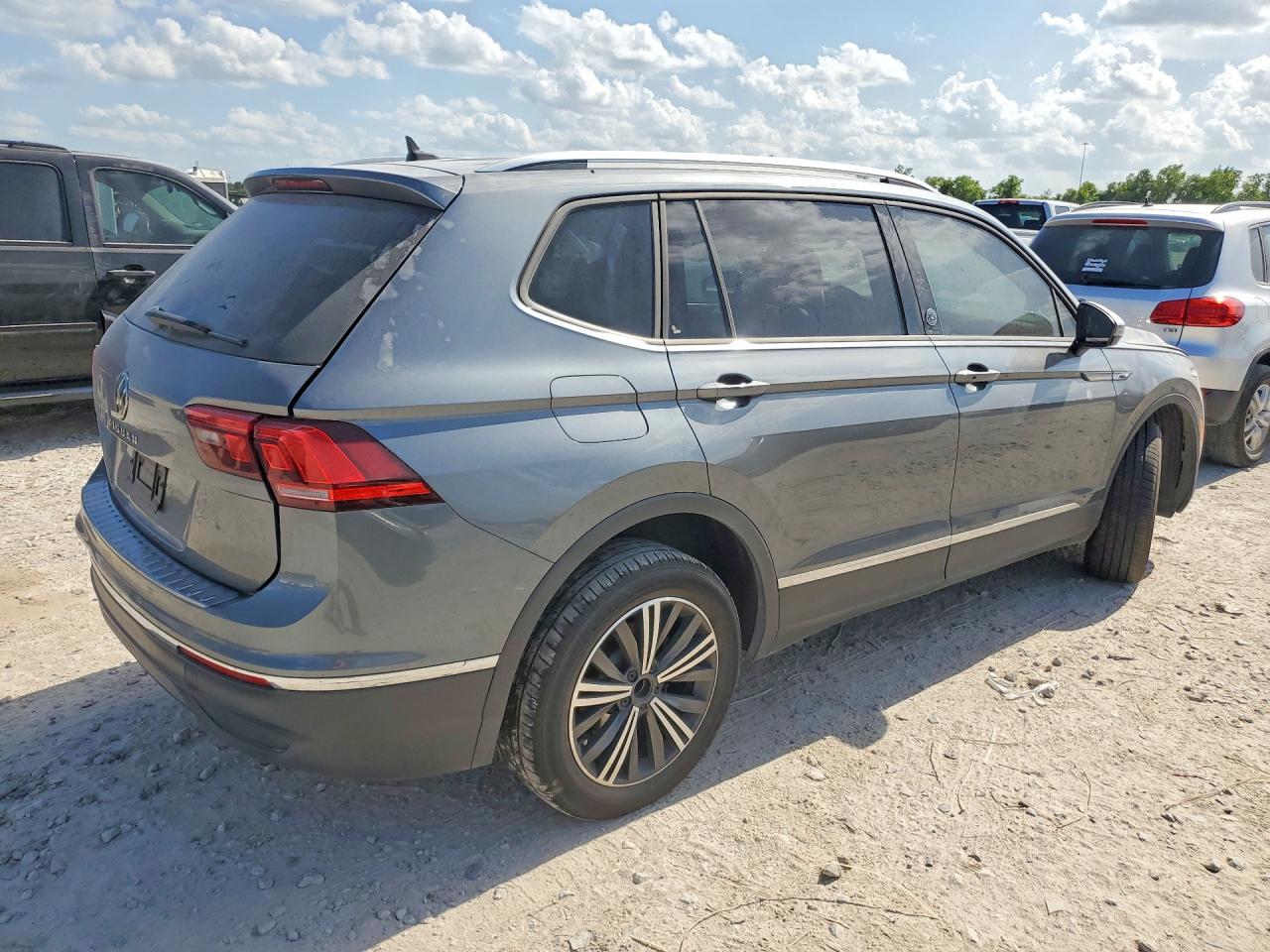 2024 VOLKSWAGEN TIGUAN WOLFSBURG — снимка 3