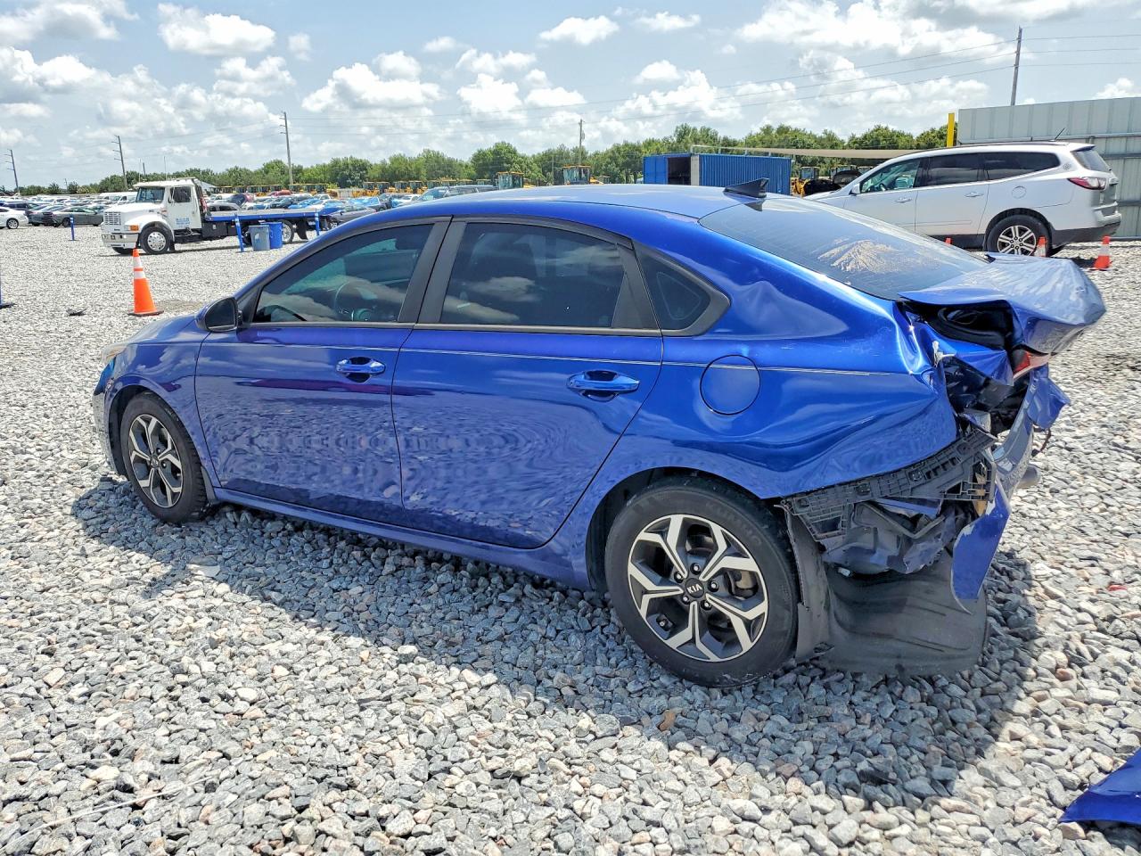 2020 KIA FORTE LXS — снимка 2