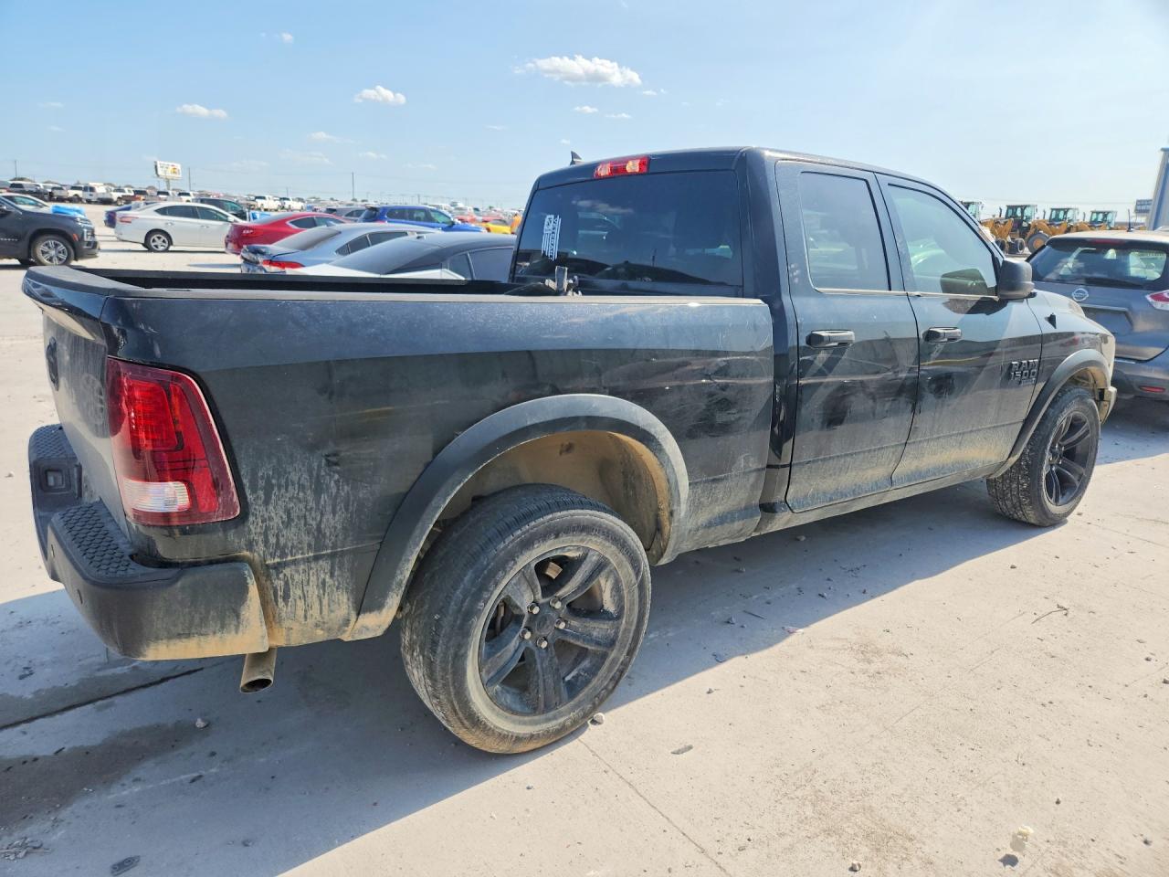 2021 RAM 1500 CLASSIC SLT — снимка 3