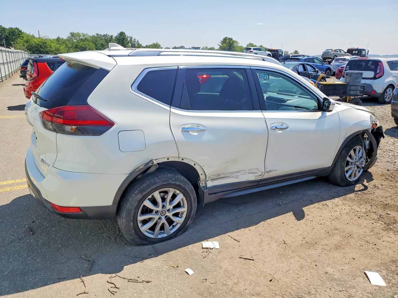 2019 NISSAN ROGUE SV — снимка 3