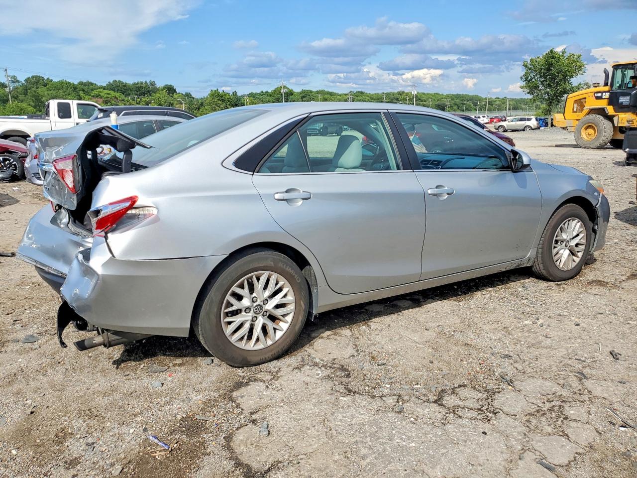 2016 TOYOTA CAMRY LE — снимка 3