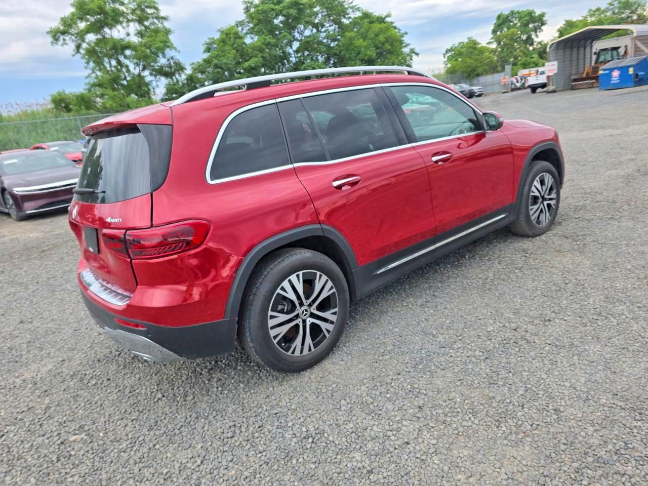 2024 MERCEDES-BENZ GLB 250 4MATIC — снимка 4