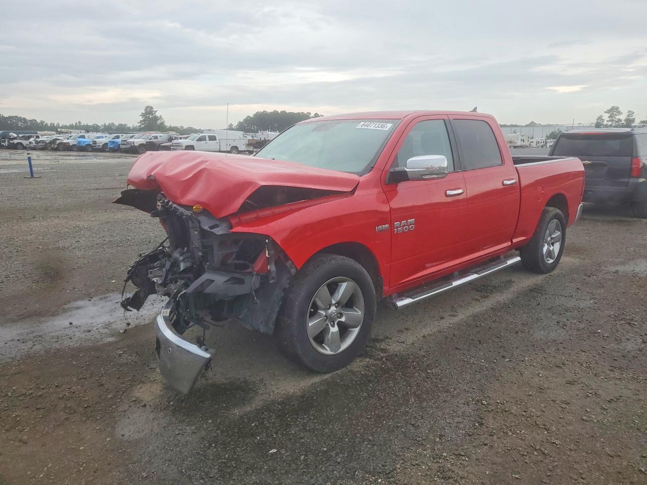 2016 RAM 1500 SLT