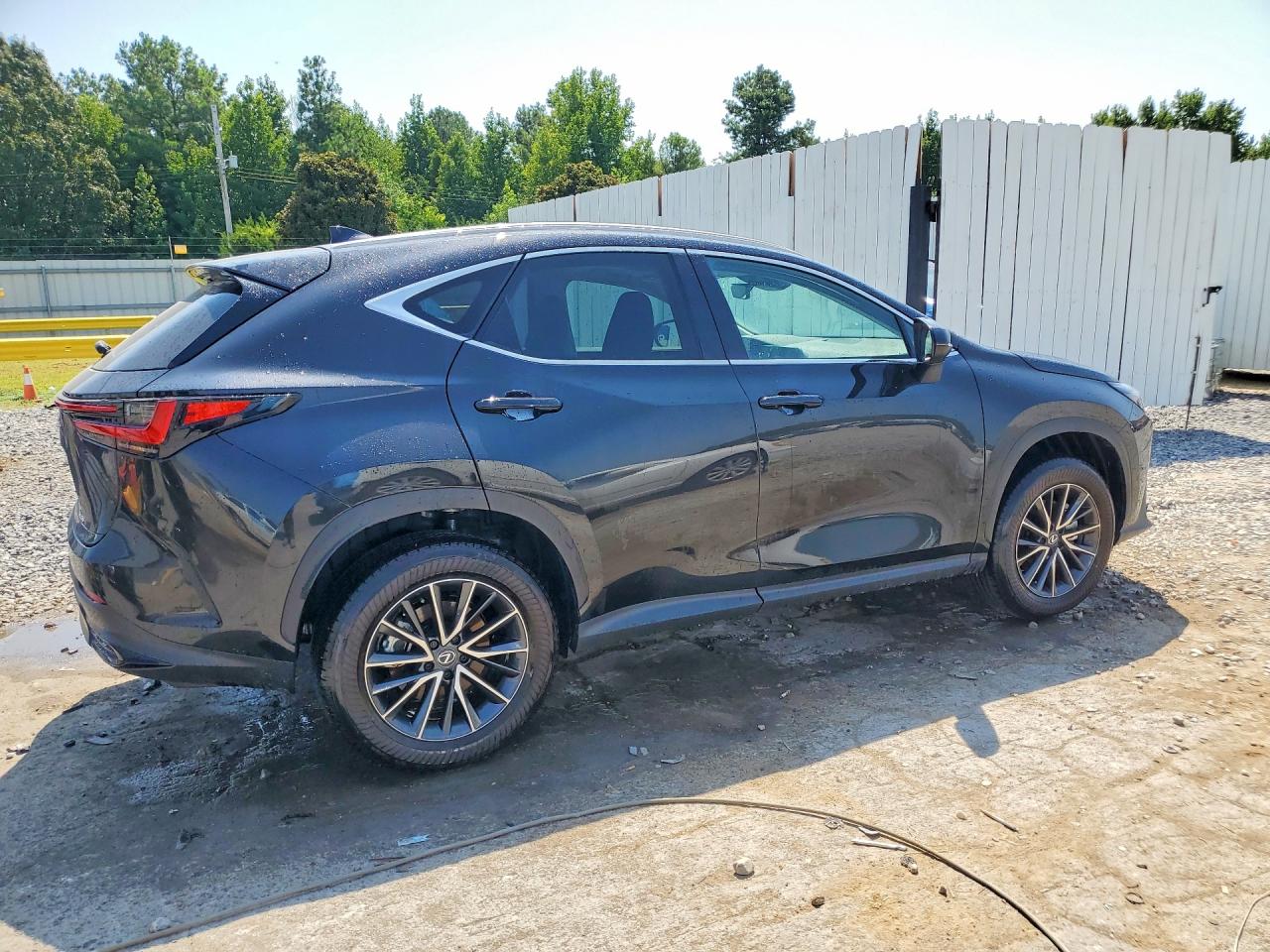 2025 LEXUS NX 250 PREMIUM — снимка 3