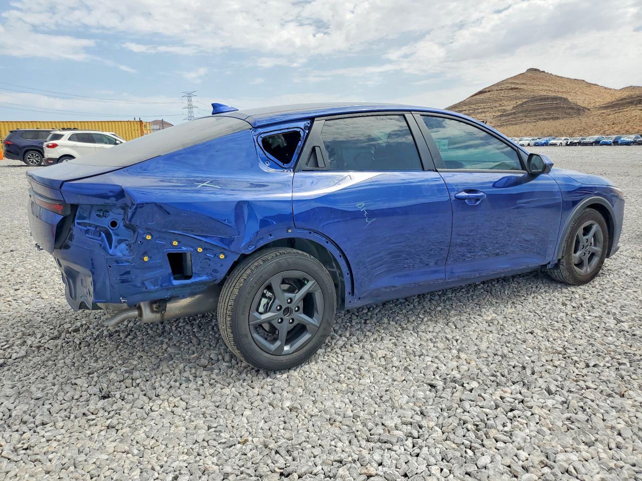 2025 KIA K4 LXS — снимка 3