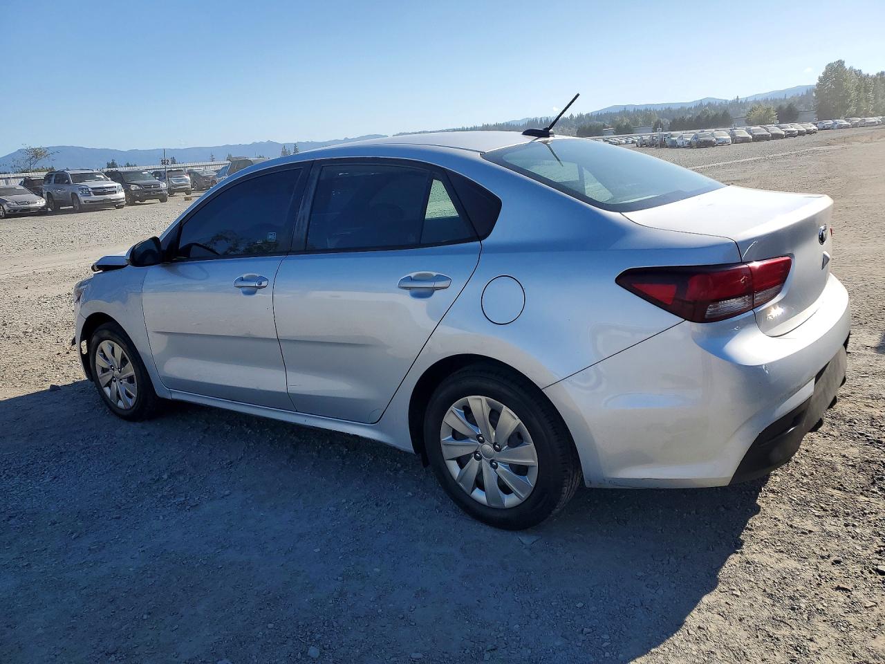 2018 KIA RIO S — снимка 2