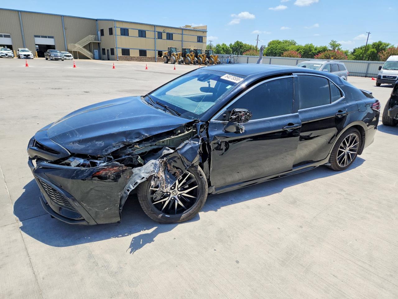 2022 TOYOTA CAMRY SE