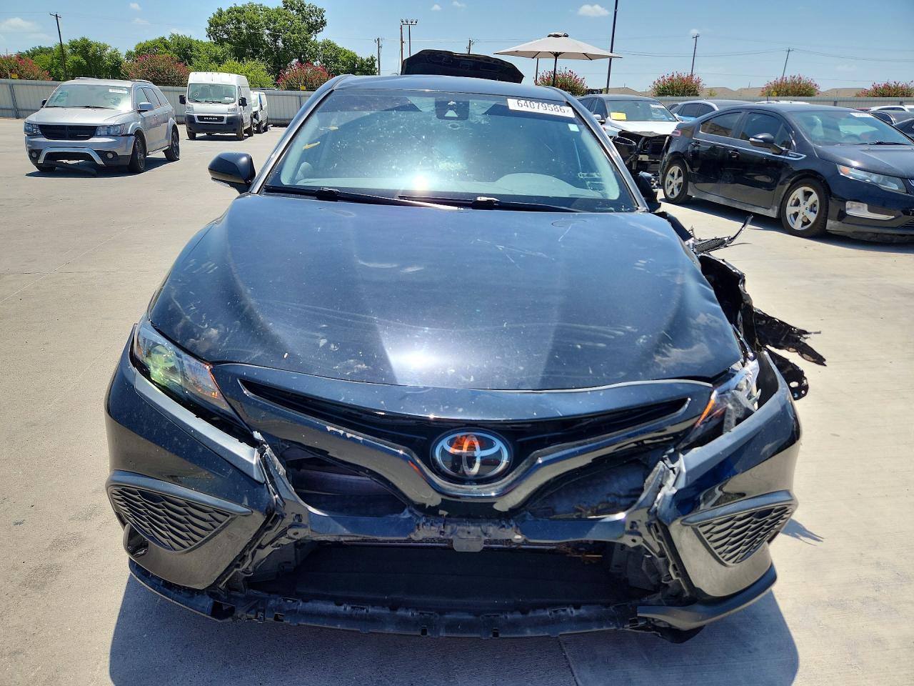 2022 TOYOTA CAMRY SE — снимка 5