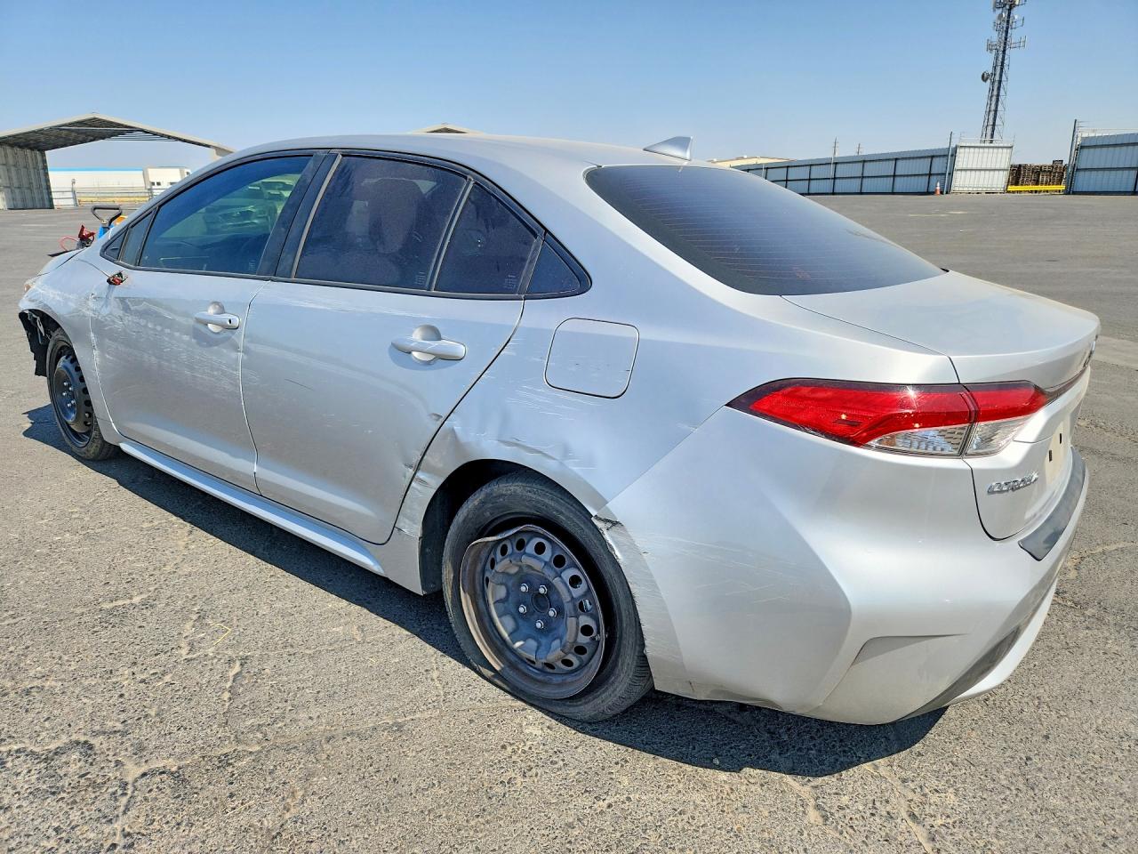 2020 TOYOTA COROLLA LE — снимка 2