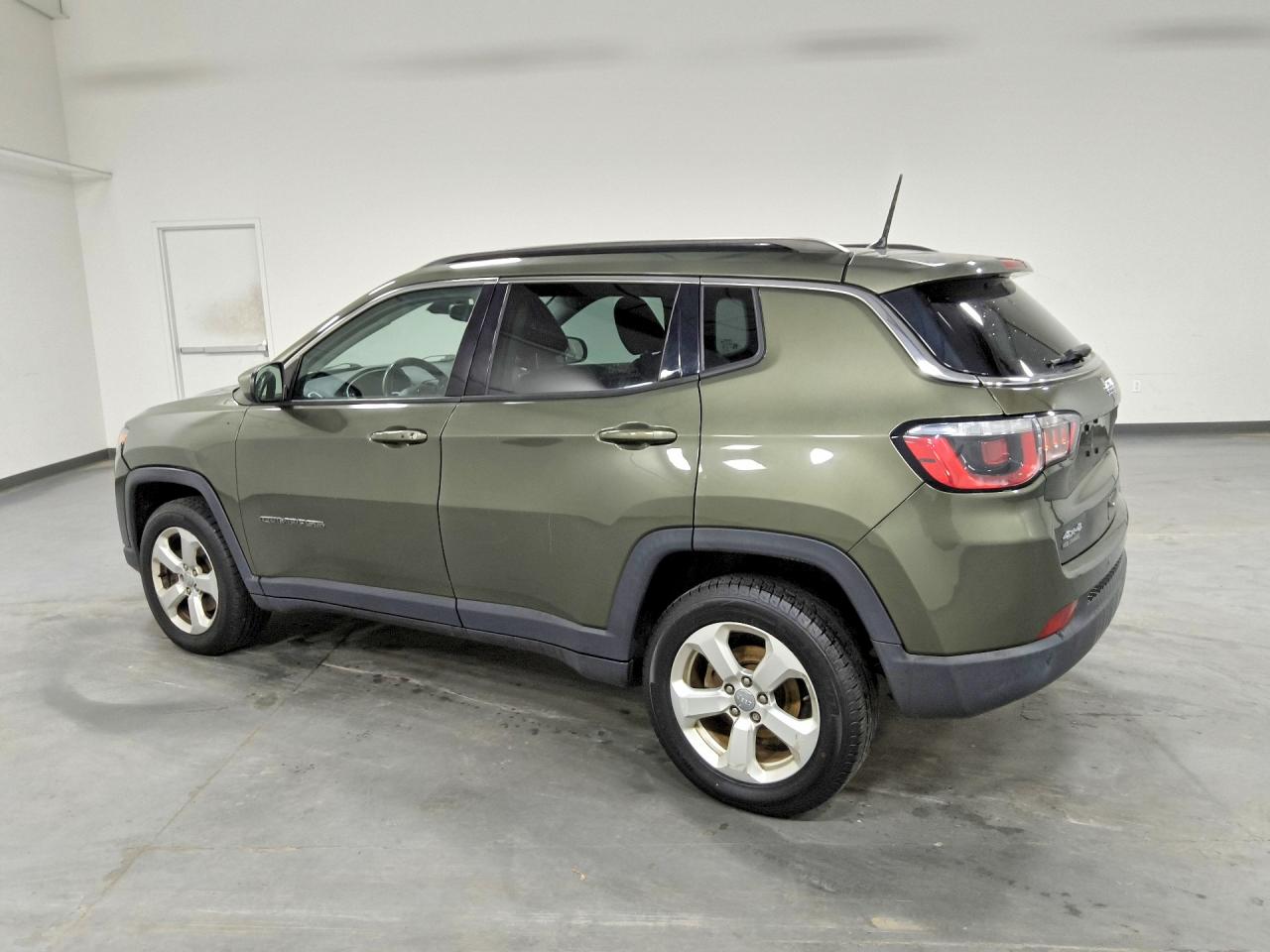 2017 JEEP COMPASS LATITUDE — снимка 2