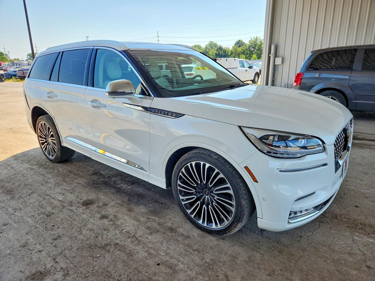 2021 LINCOLN AVIATOR BLACK LABEL — снимка 4