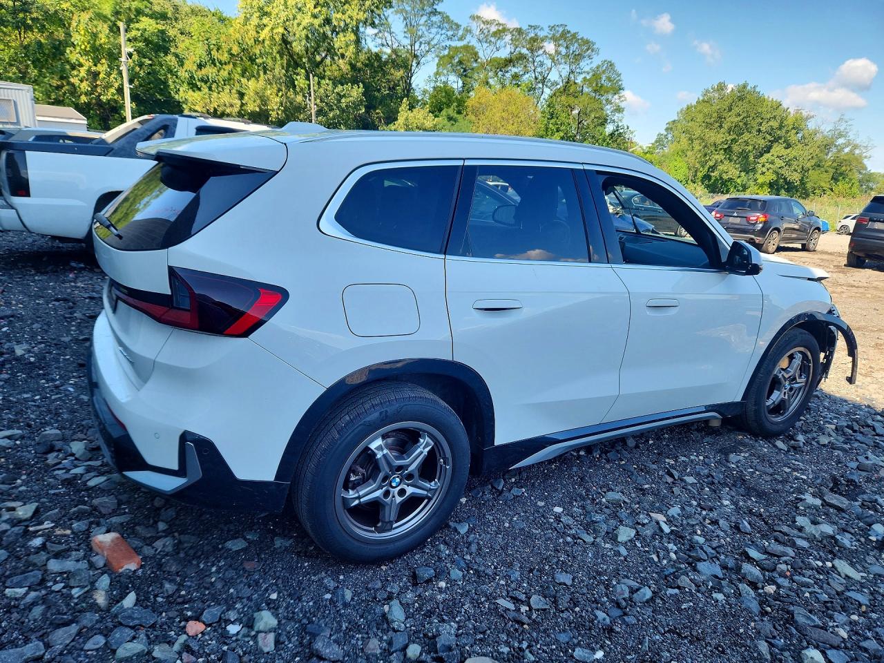 2023 BMW X1 XDRIVE28I — снимка 3