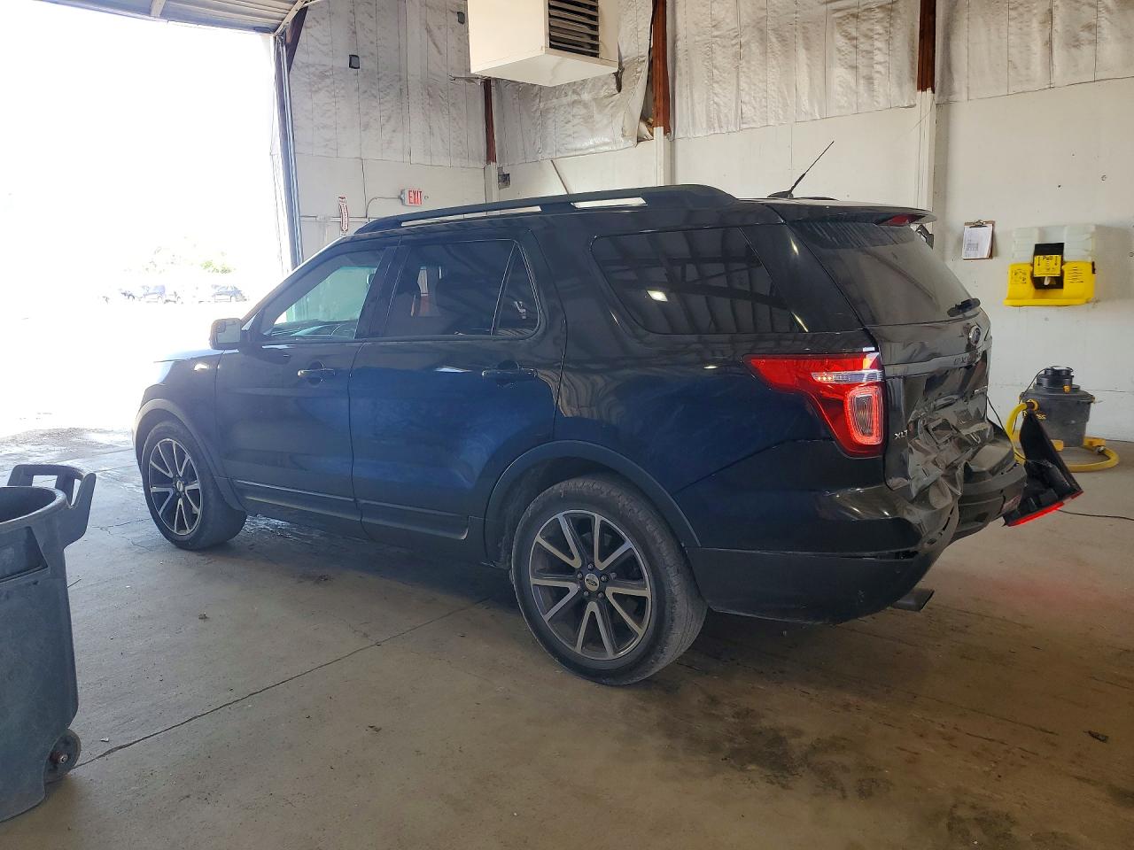 2015 FORD EXPLORER XLT — снимка 2