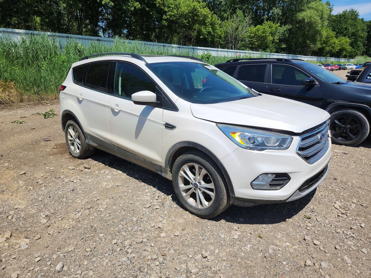 2017 FORD ESCAPE SE — снимка 4