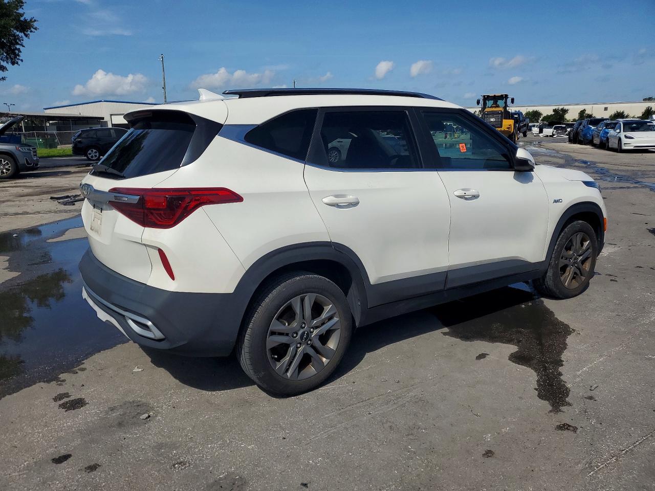 2023 KIA SELTOS S — снимка 3
