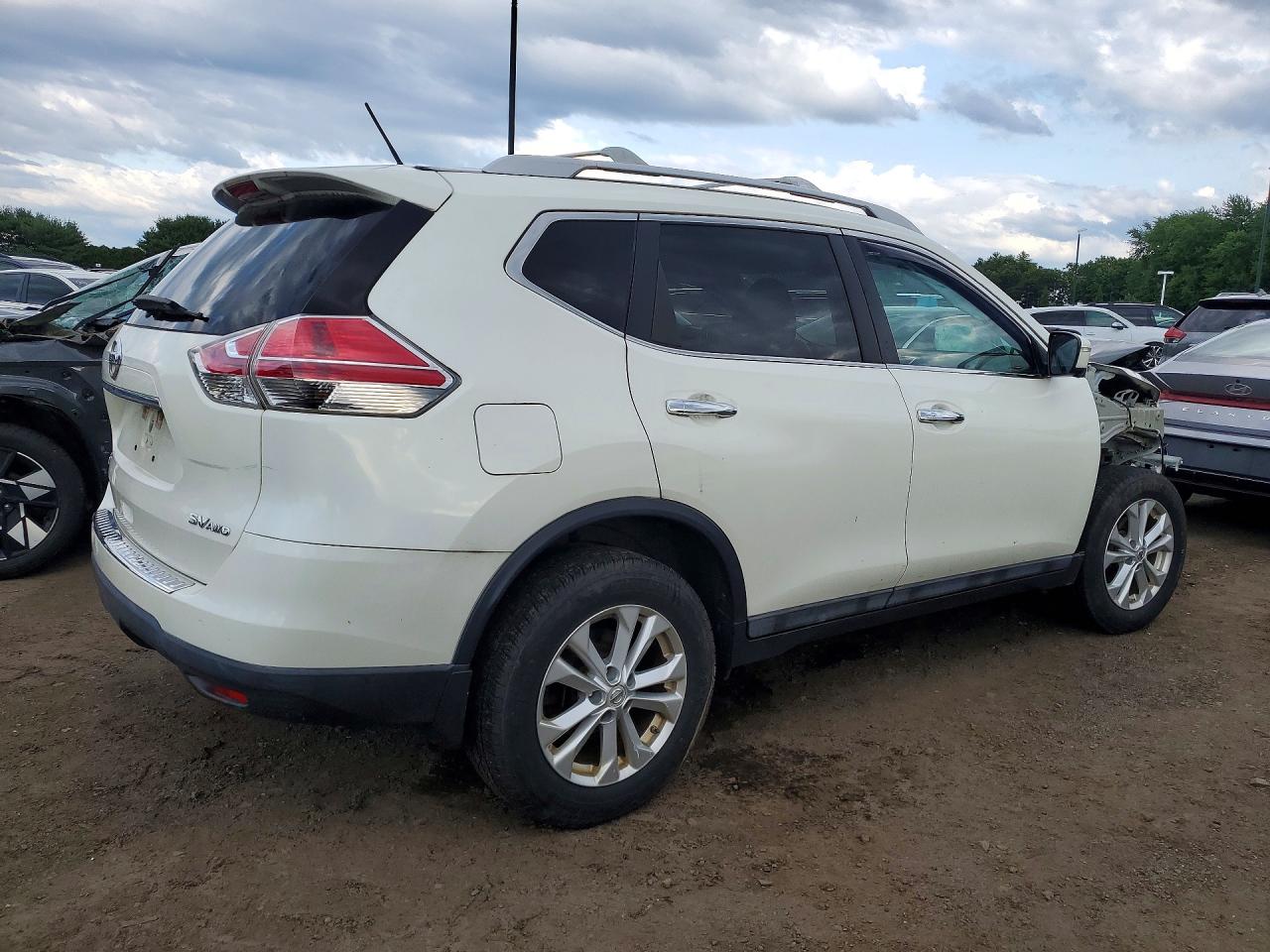 2015 NISSAN ROGUE SV — снимка 3