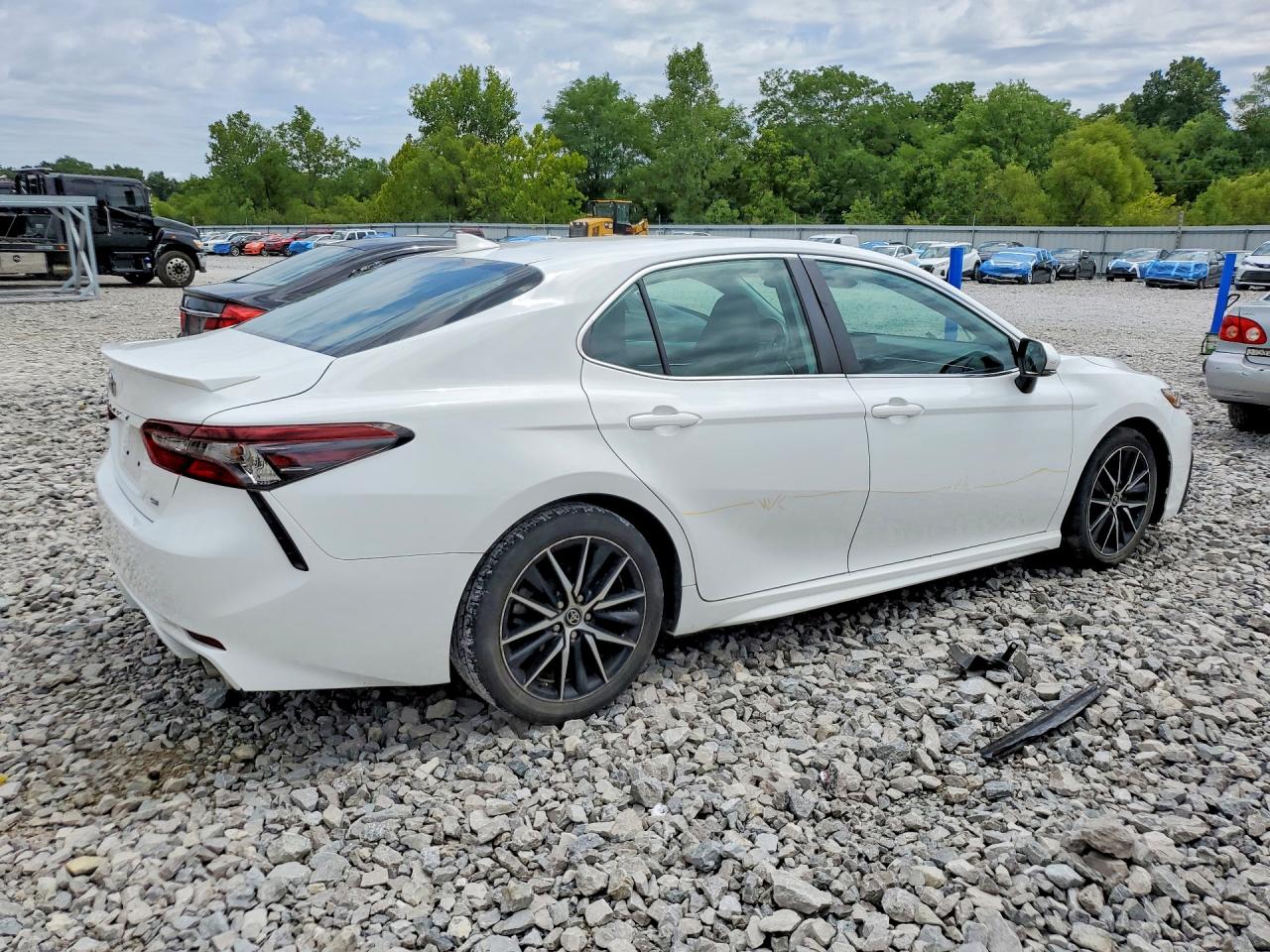 2022 TOYOTA CAMRY SE — снимка 3