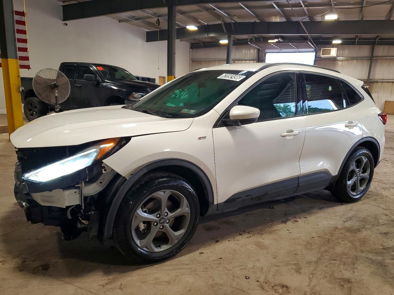 2025 FORD ESCAPE ST LINE SELECT