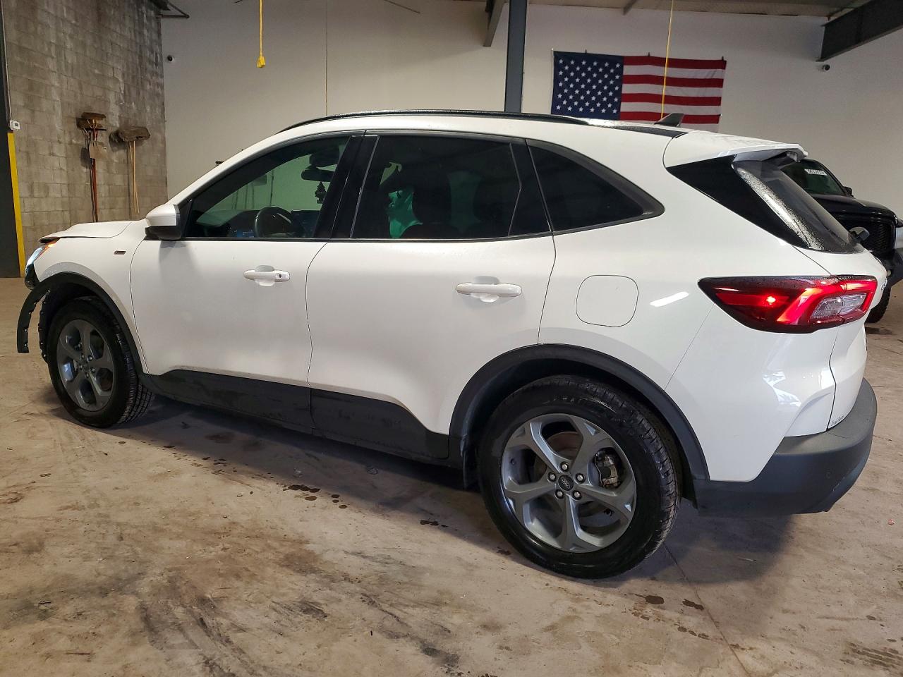 2025 FORD ESCAPE ST LINE SELECT — снимка 2