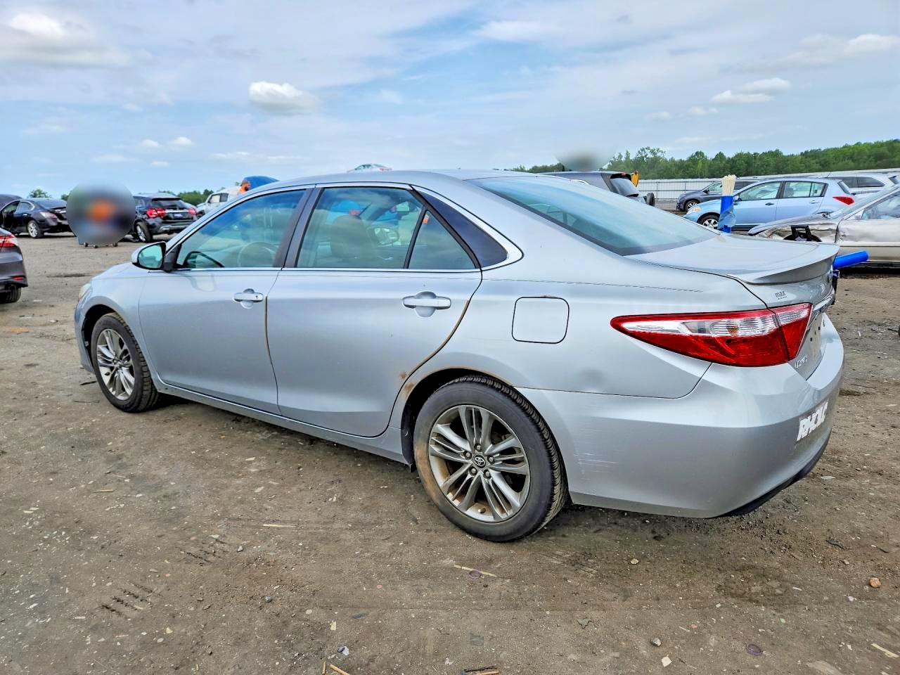 2016 TOYOTA CAMRY SE — снимка 2