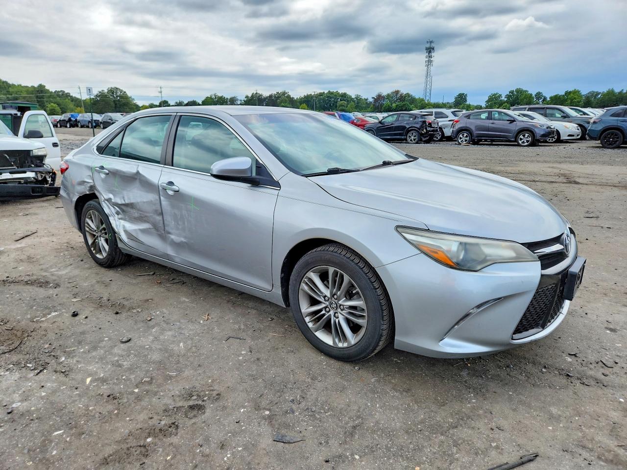2016 TOYOTA CAMRY SE — снимка 4