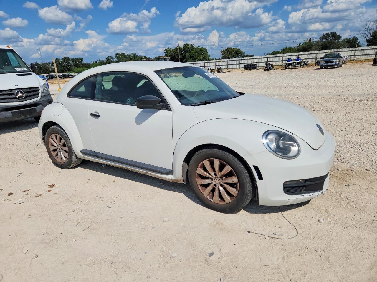 2016 VOLKSWAGEN BEETLE 1.8T — снимка 4