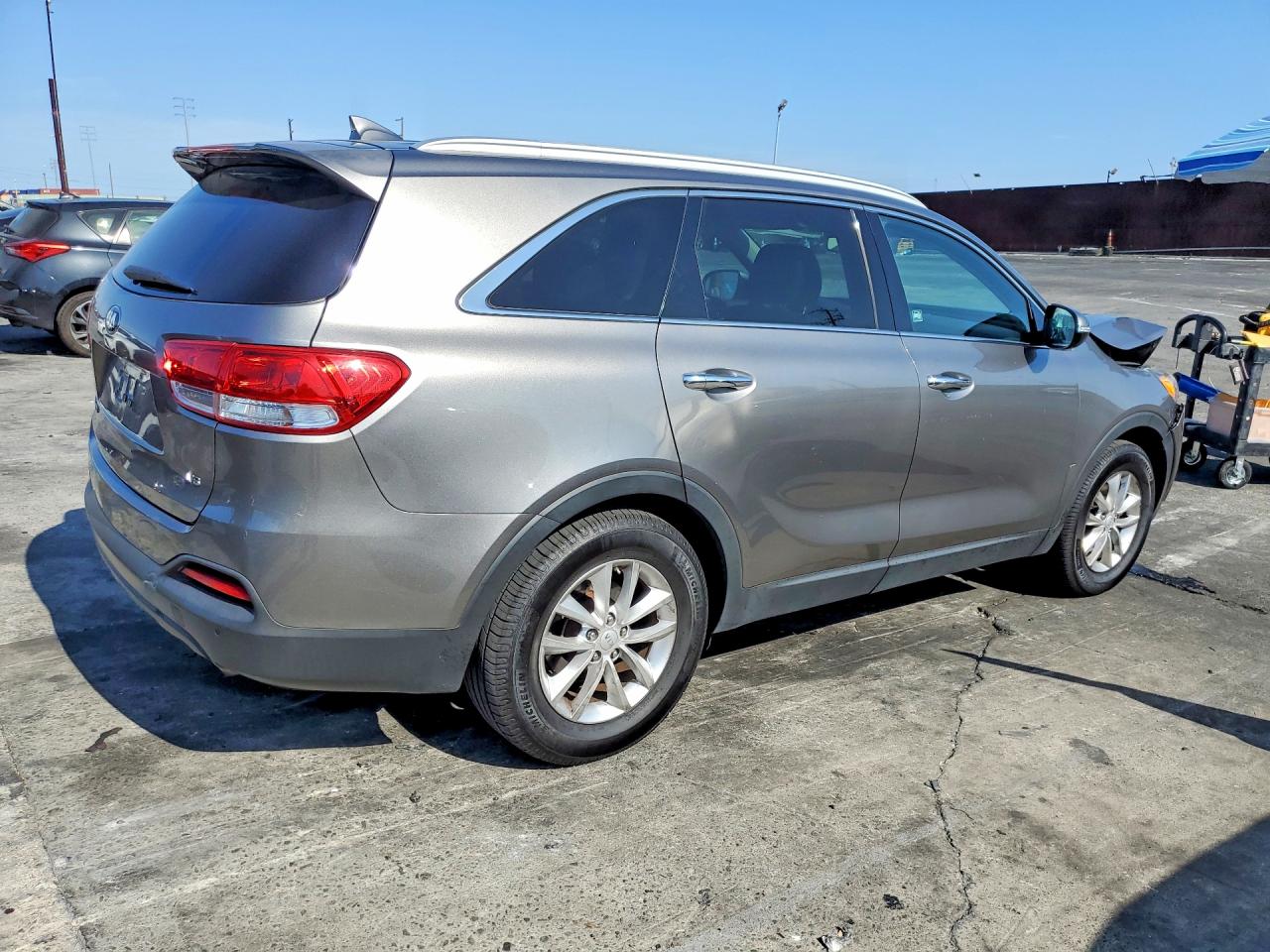 2016 KIA SORENTO LX V6 — снимка 3