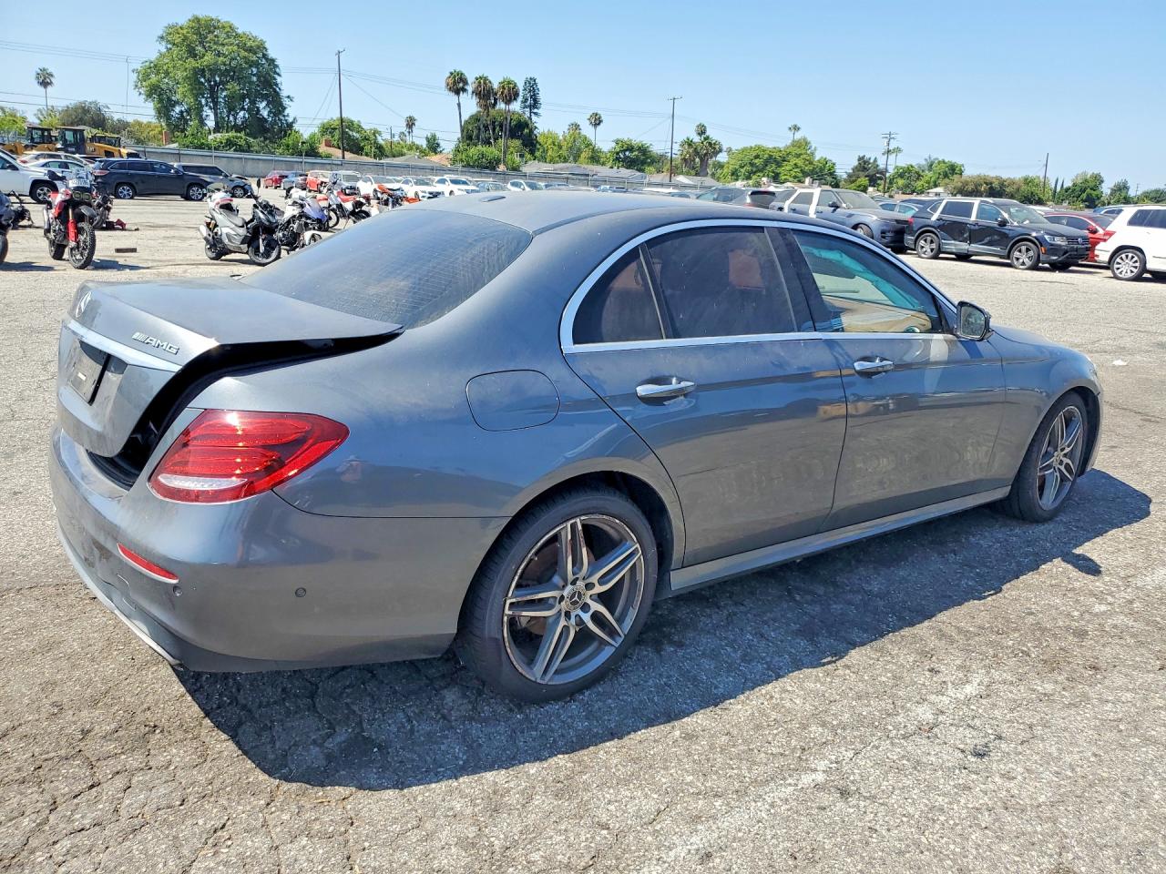 2017 MERCEDES-BENZ E 300 — снимка 3