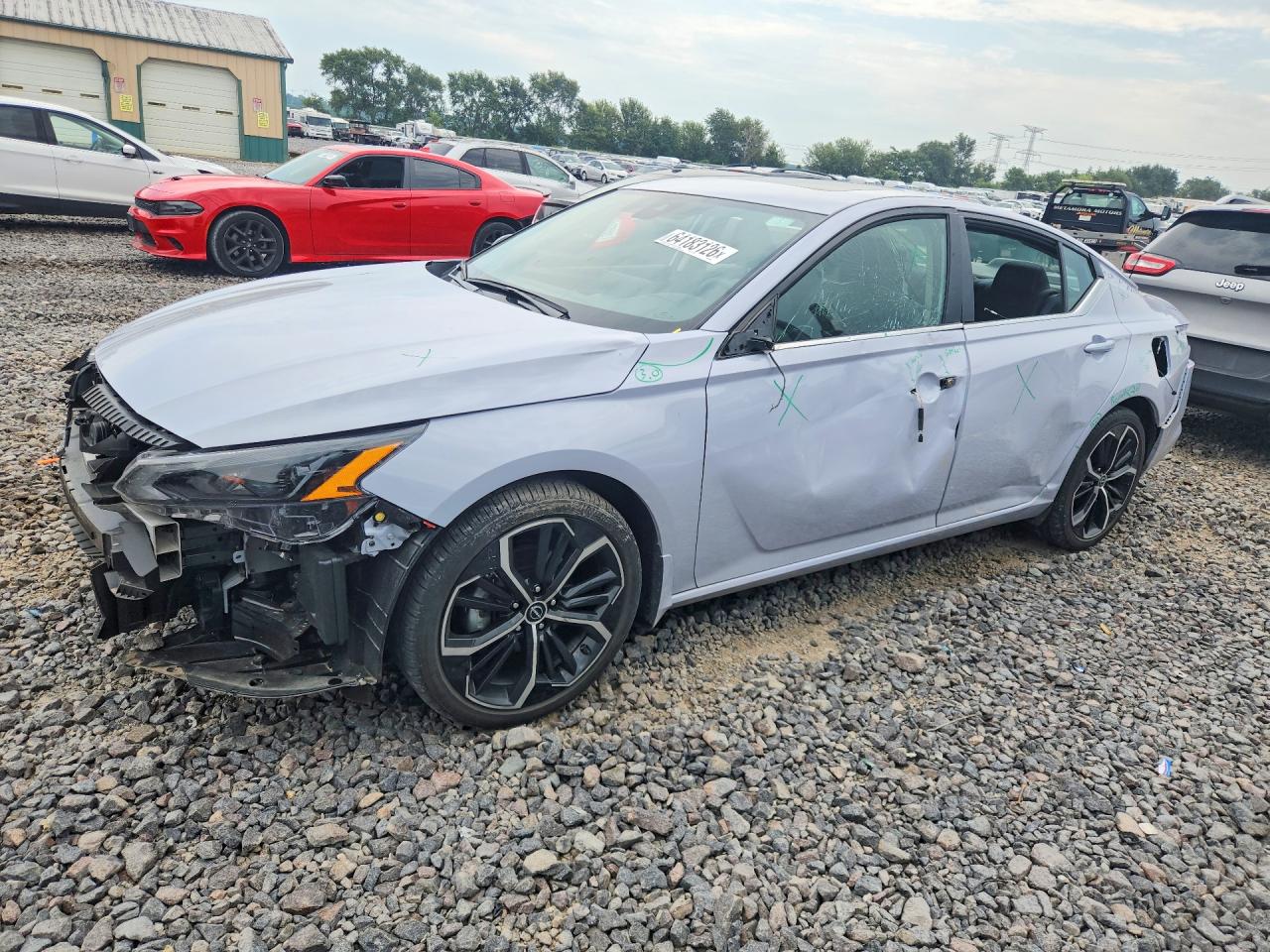 2024 NISSAN ALTIMA SR
