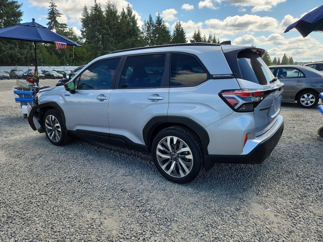 2025 SUBARU FORESTER TOURING — снимка 2