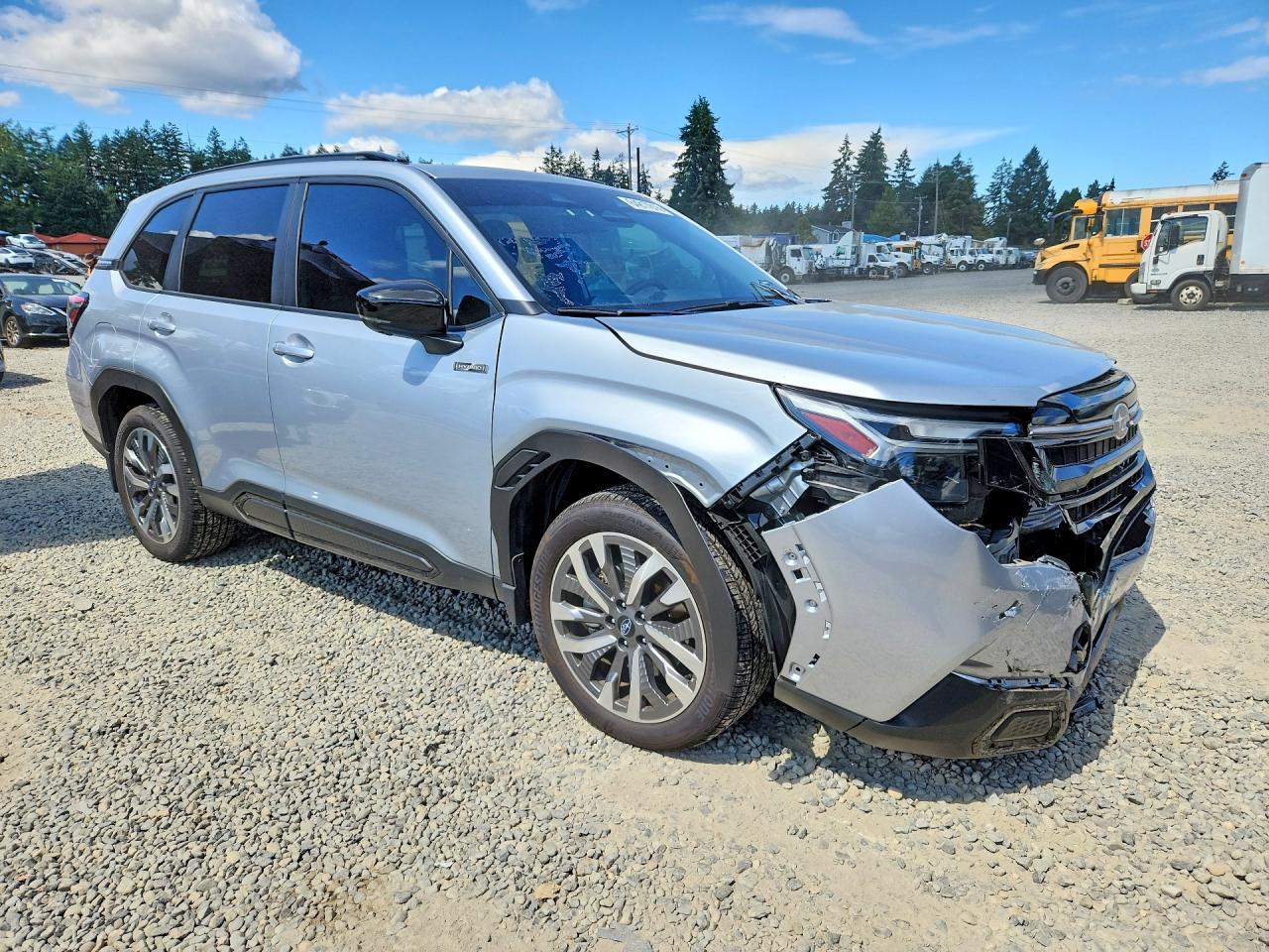 2025 SUBARU FORESTER TOURING — снимка 4
