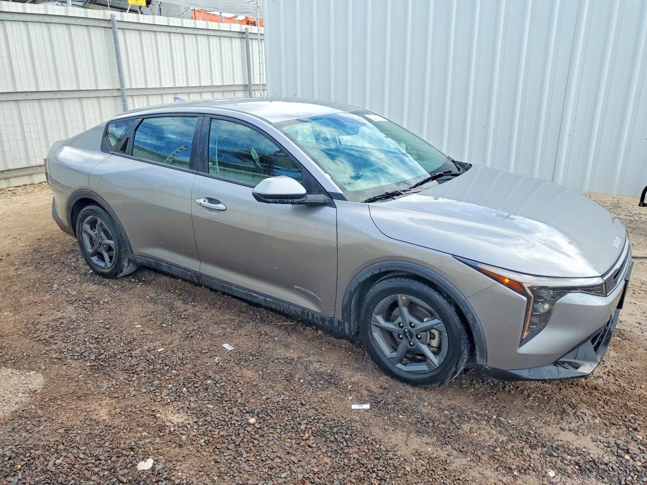 2025 KIA K4 LXS — снимка 4