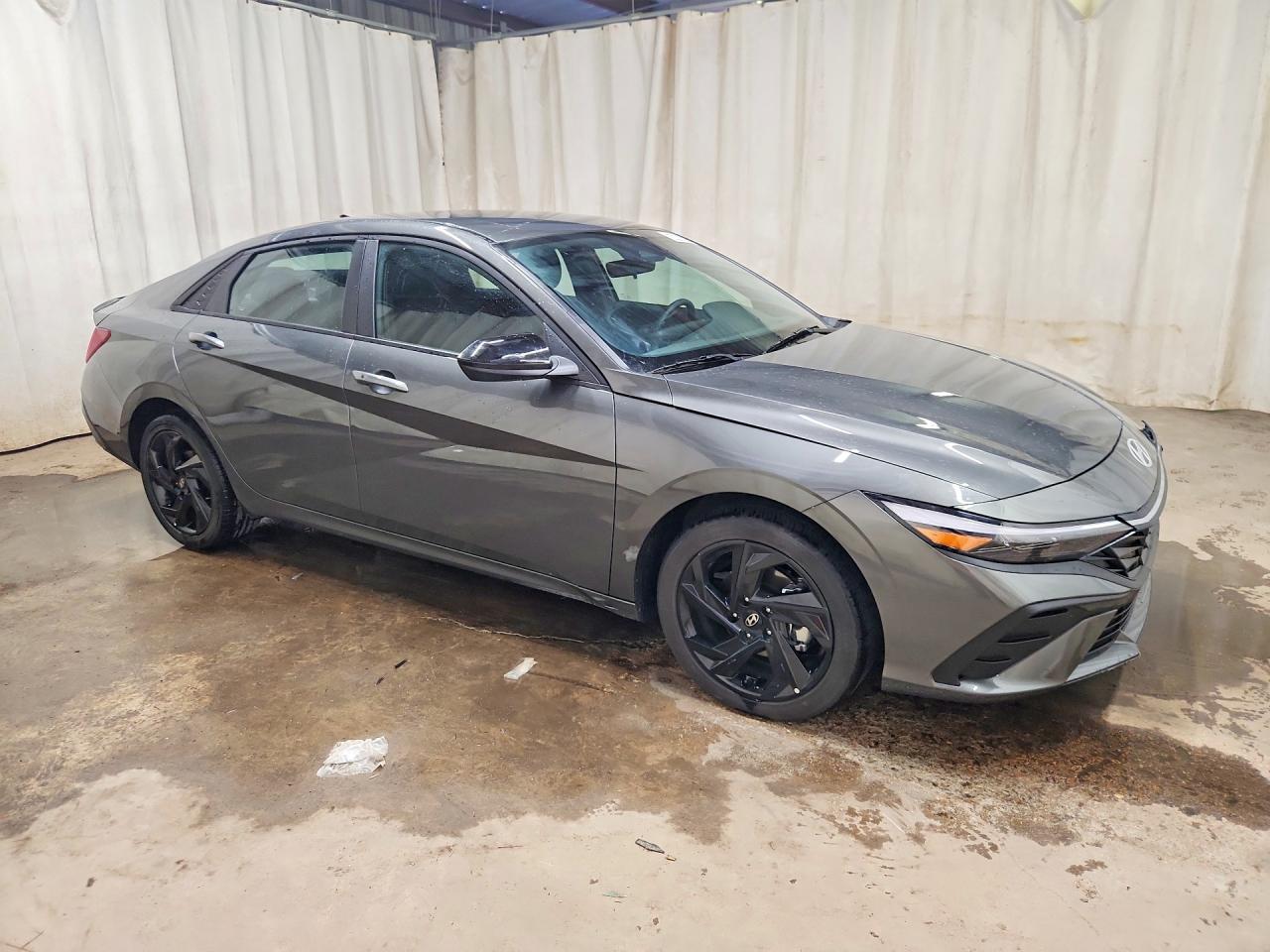 2026 HYUNDAI ELANTRA SEL SPORT — снимка 4