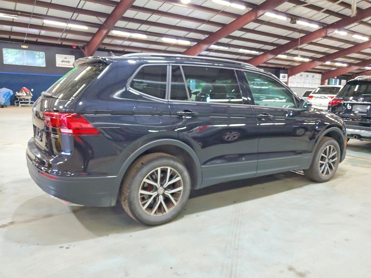 2021 VOLKSWAGEN TIGUAN S — снимка 3