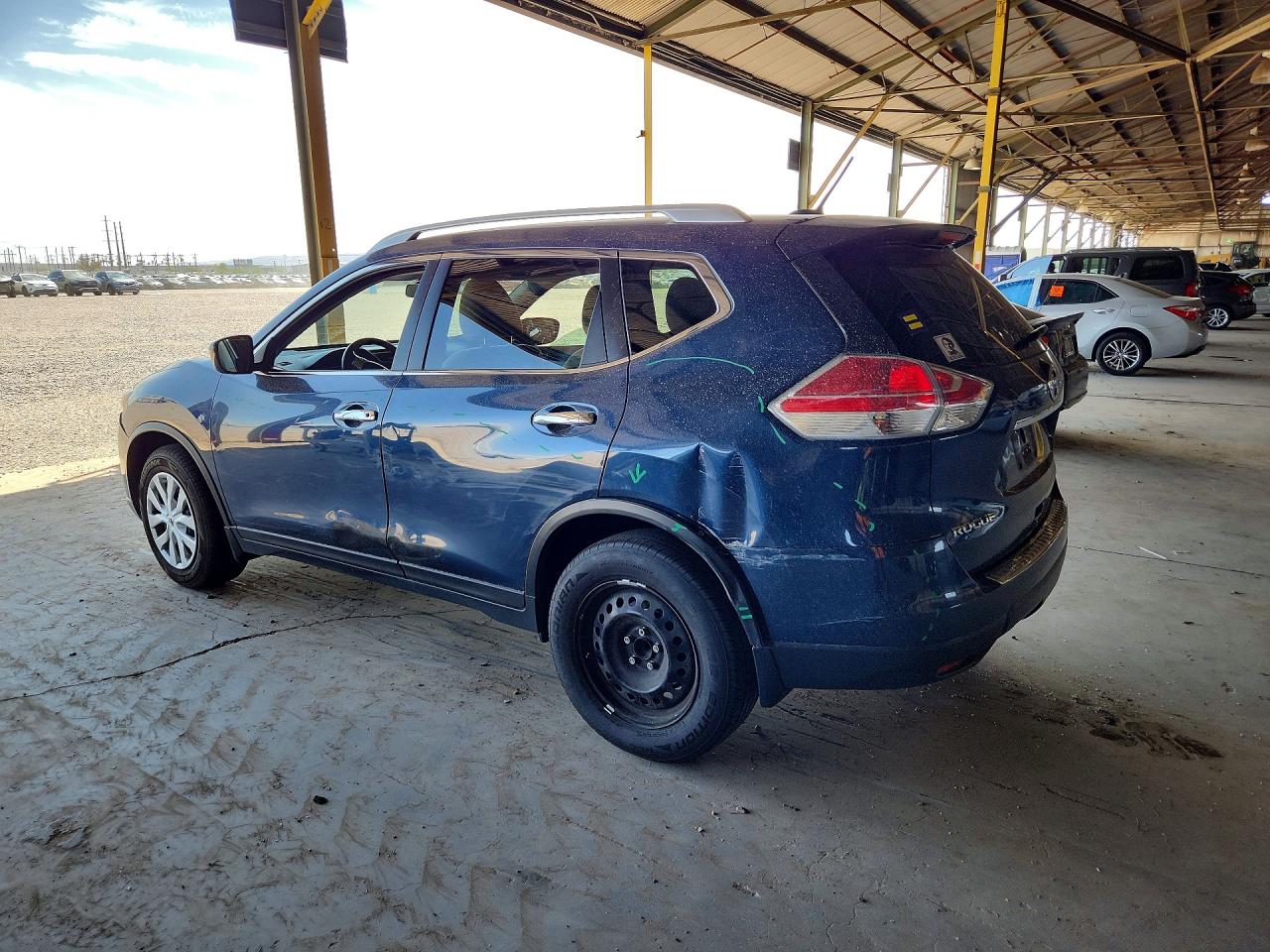2016 NISSAN ROGUE S — снимка 2