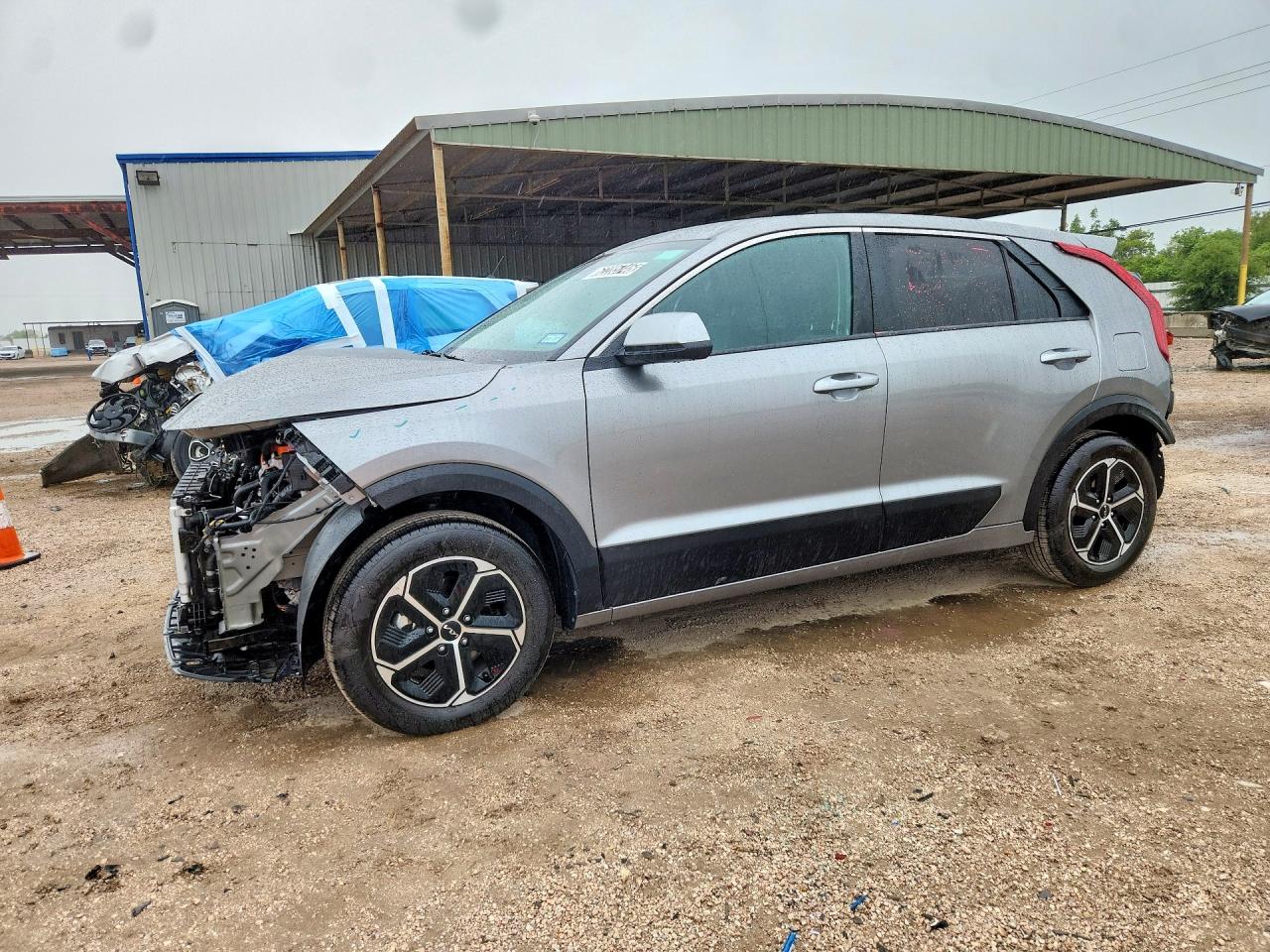 2026 KIA NIRO LX