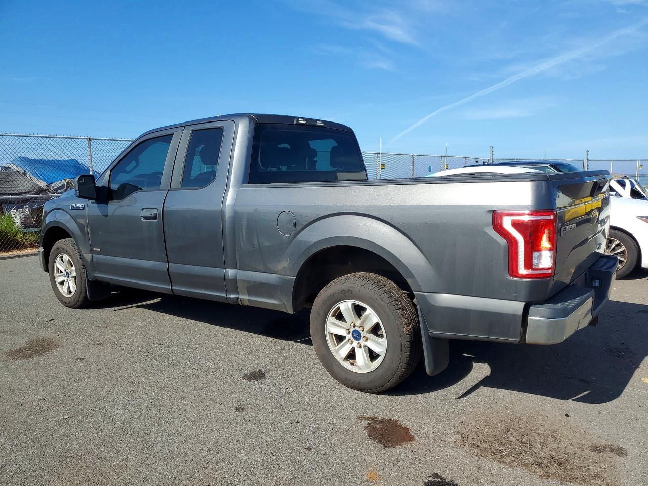 2015 FORD F150 SUPER CAB — снимка 2