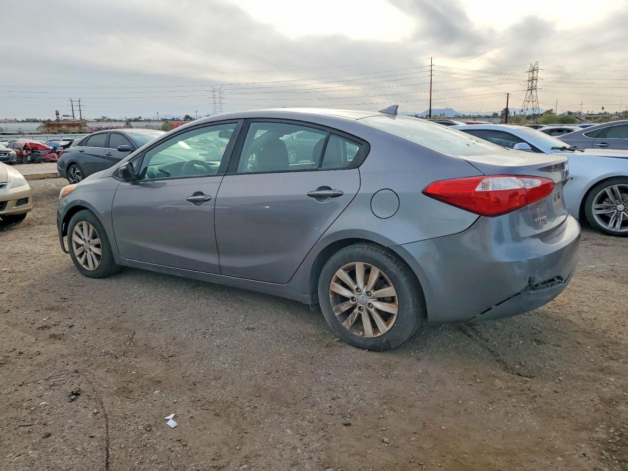 2016 KIA FORTE LX — снимка 2
