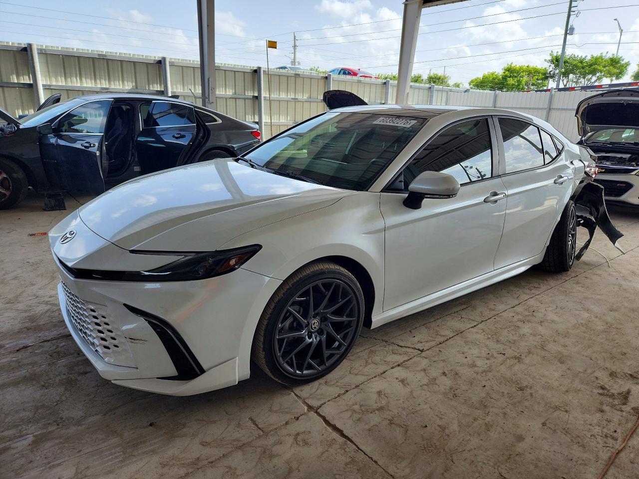 2025 TOYOTA CAMRY XSE